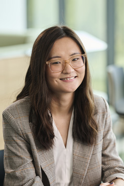 Alison Zhu