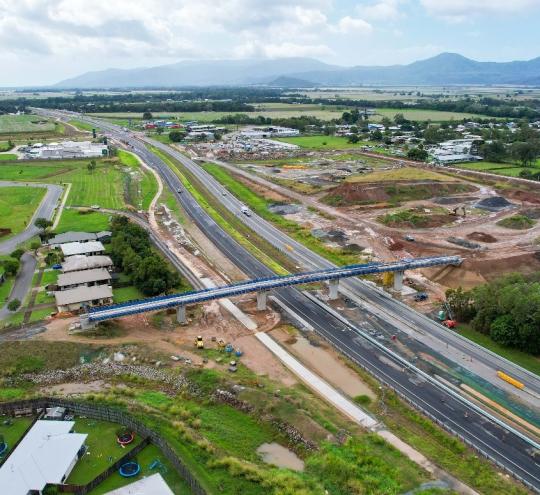 Construction on the Bruce Highway, Cairns Access Corridon between Edmonton to Gordonvale. 