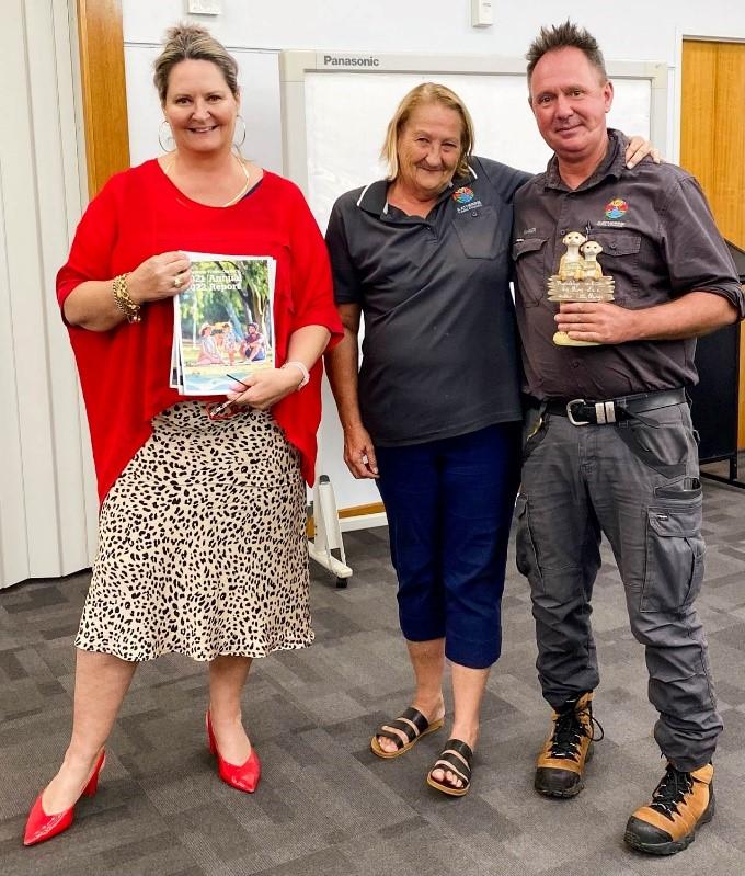 Photo of Ingrid Stonhill with two other community members. Photo credit: Katherine Town Council, NT